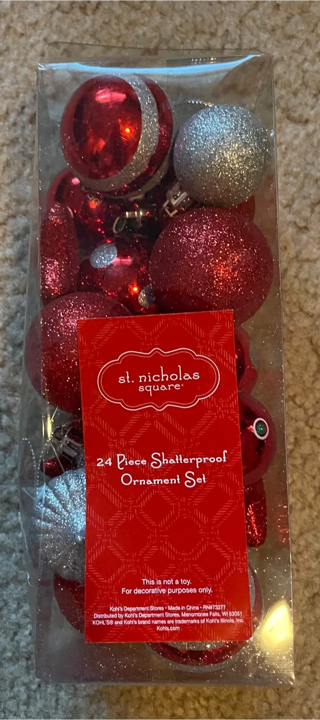 Christmas Ornaments & Tree Topper! image indicator(7)