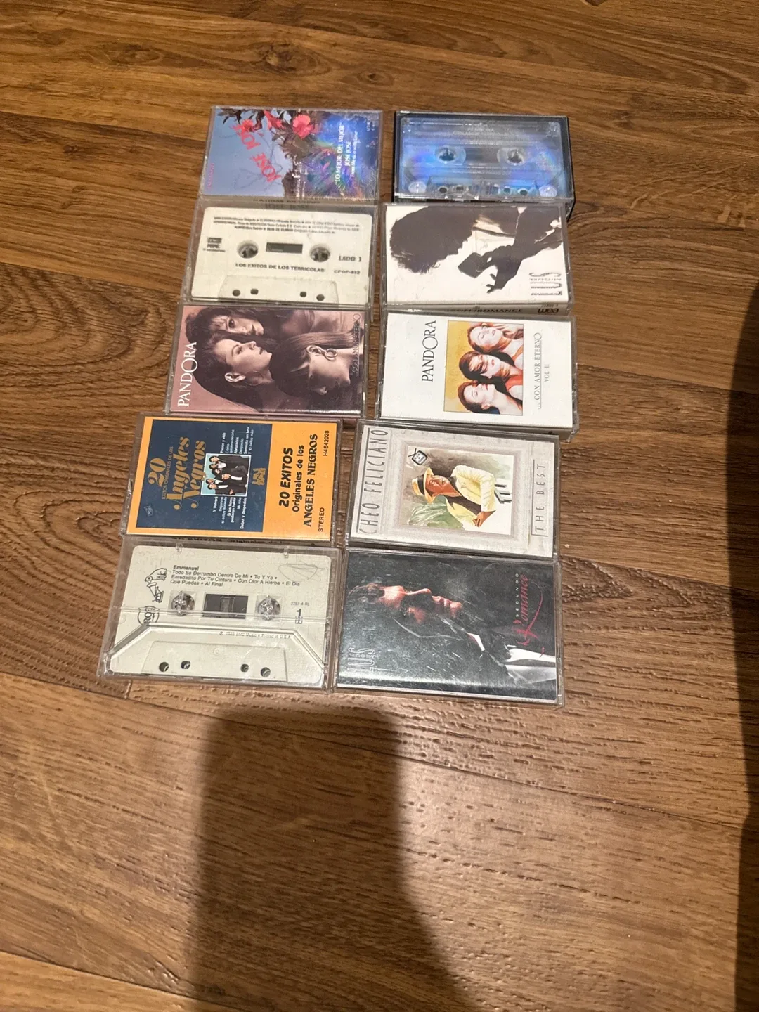 Lot of 10 Assorted Music Cassette Tapes image indicator(2)