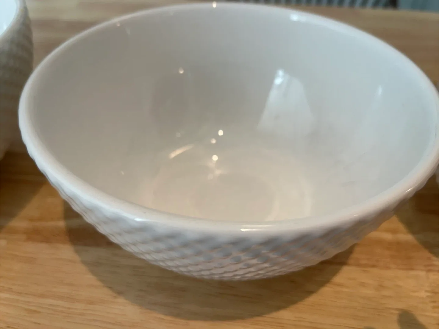 Set of 24 ps White Dinnerware + 3 Bowls image indicator(7)