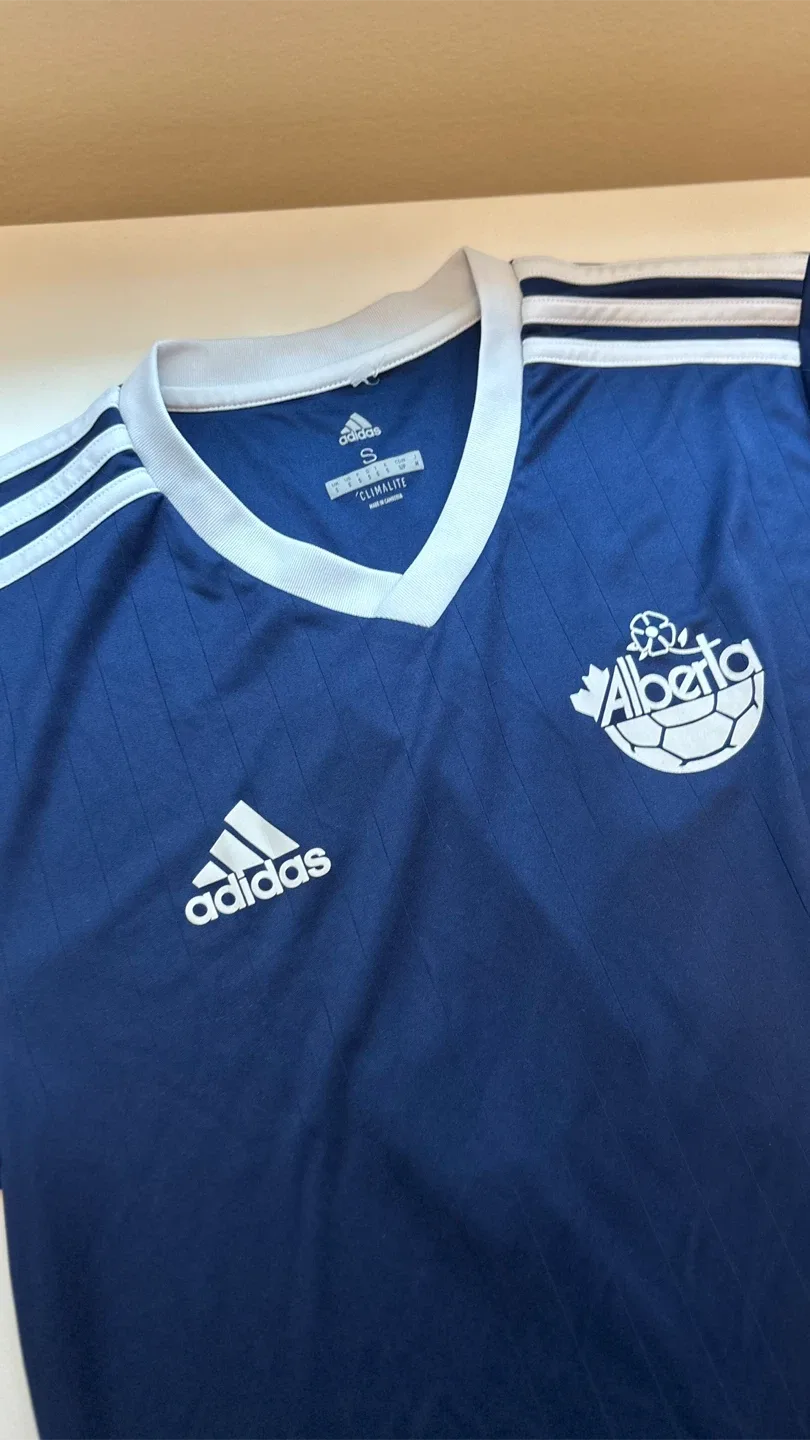 Adidas Alberta Soccer Jersey - Size S thumbnail
