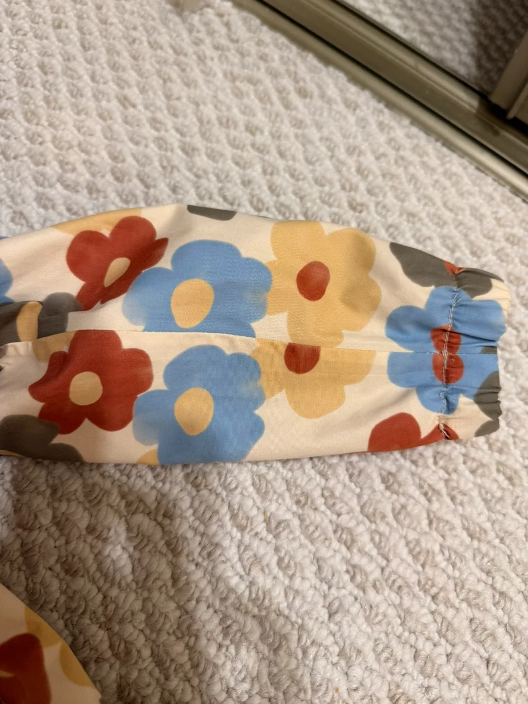 Brand New Floral Rain Suit - Size 2T image indicator(5)