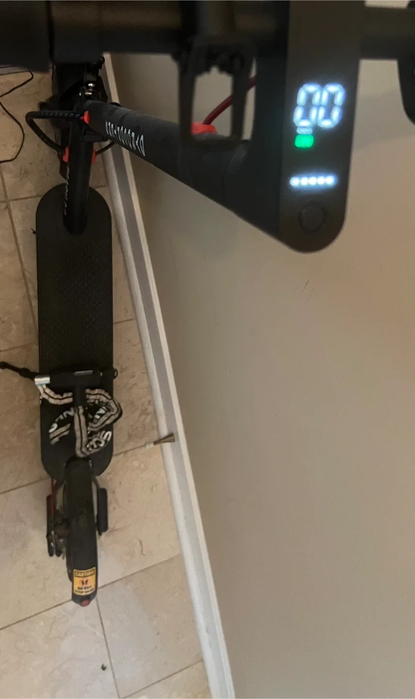Flash 3.0 Electric Scooter image indicator(2)
