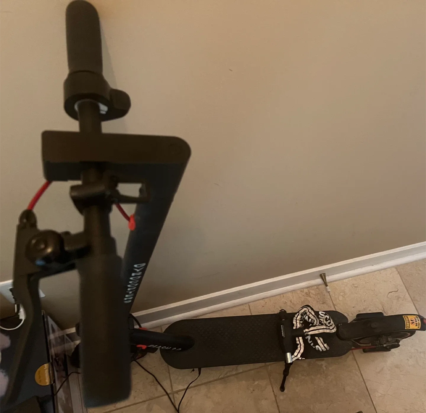 Flash 3.0 Electric Scooter image indicator(3)