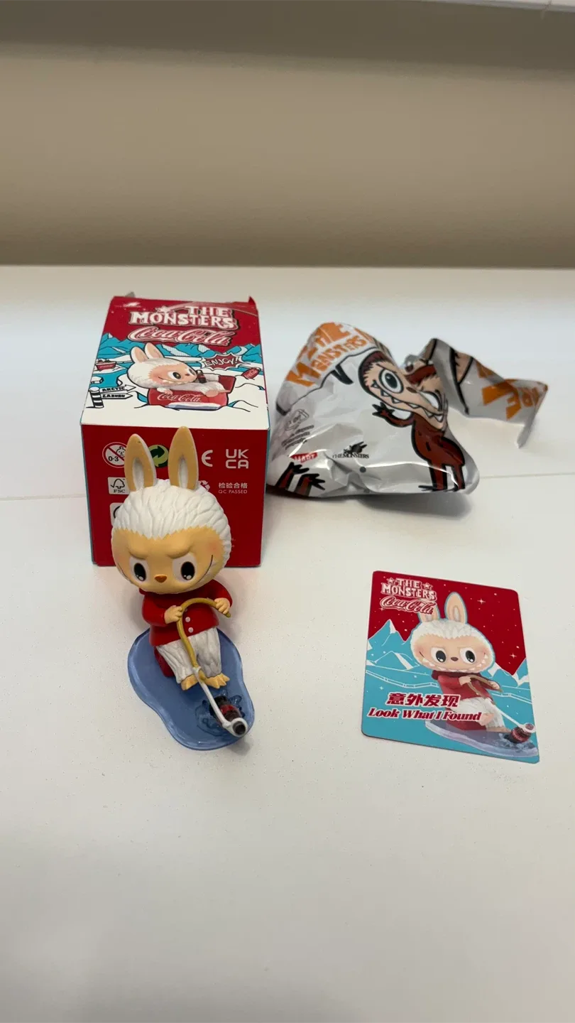 The Monsters Coca-Cola labubu Series Figure image indicator(2)