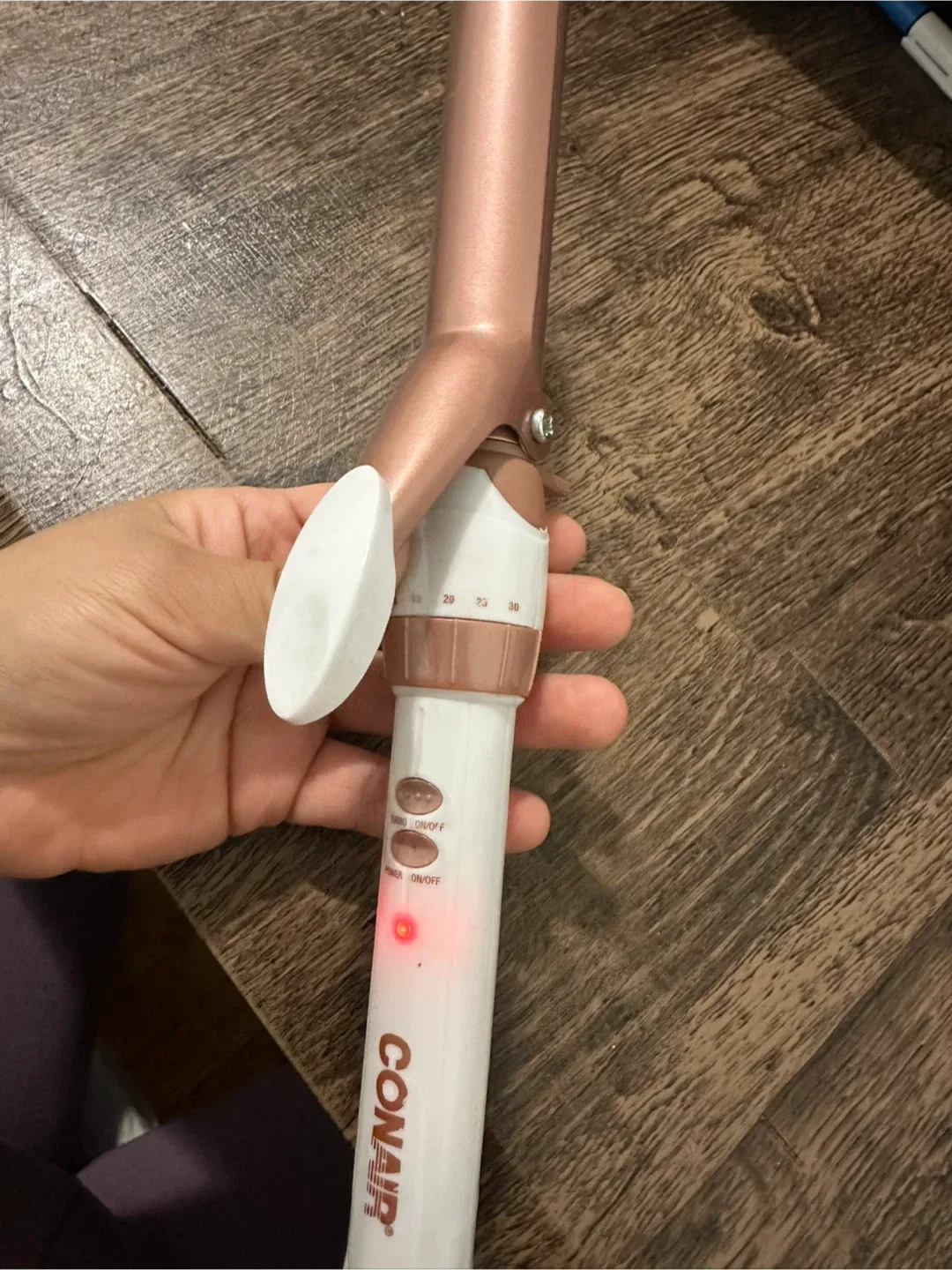 Conair Curling Iron - Rose Gold & White image indicator(4)