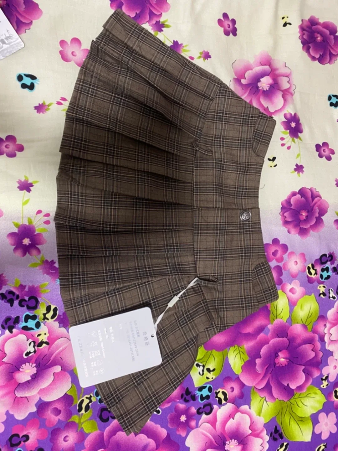 Brand New Brown Plaid Pleated Mini Skirt - Size L