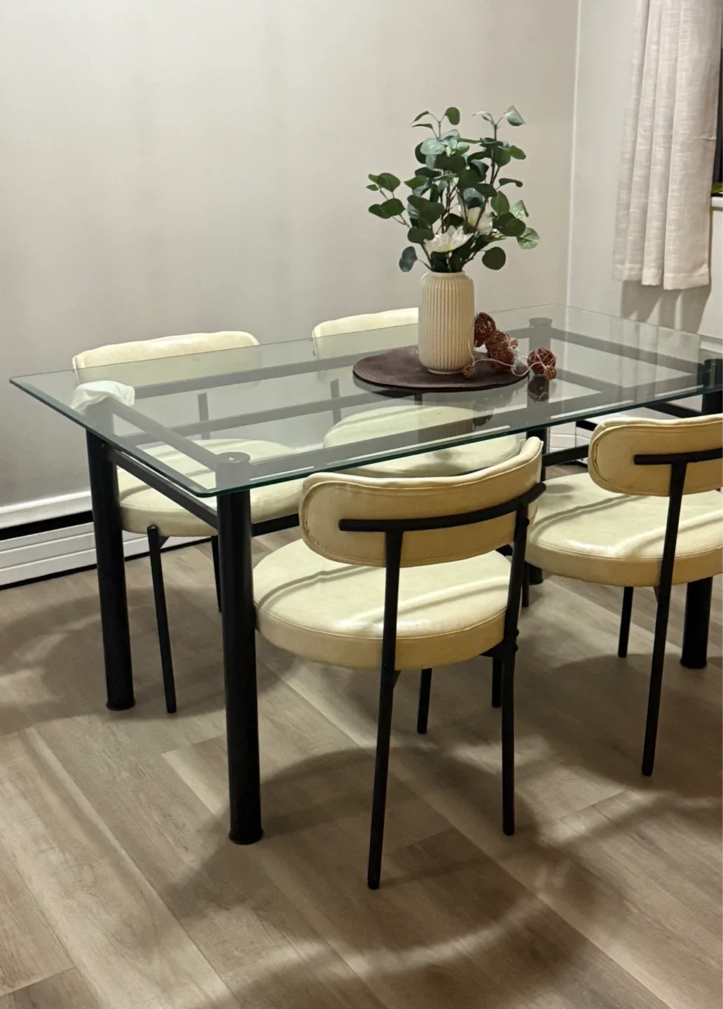 Glass Top Dining Table with 4 Chairs image indicator(2)