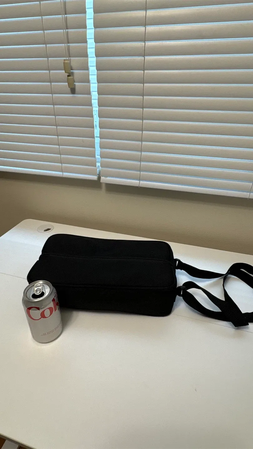 Thermos Travel Bottle Set with Bag image indicator(5)