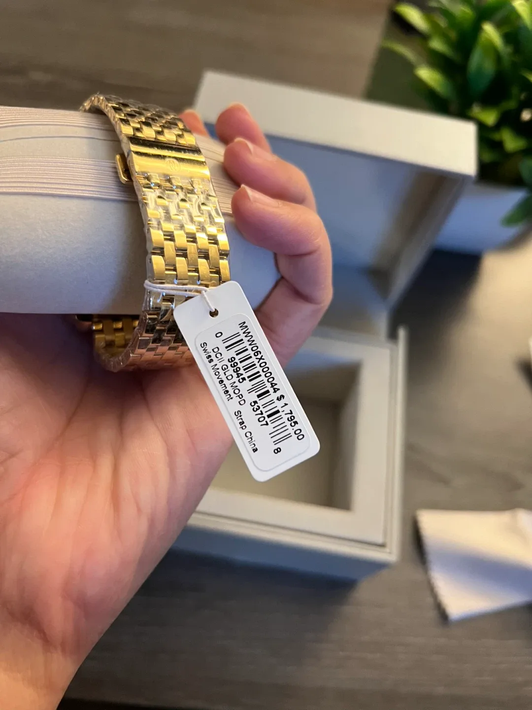 Michele Deco Gold Watch with Box image indicator(10)