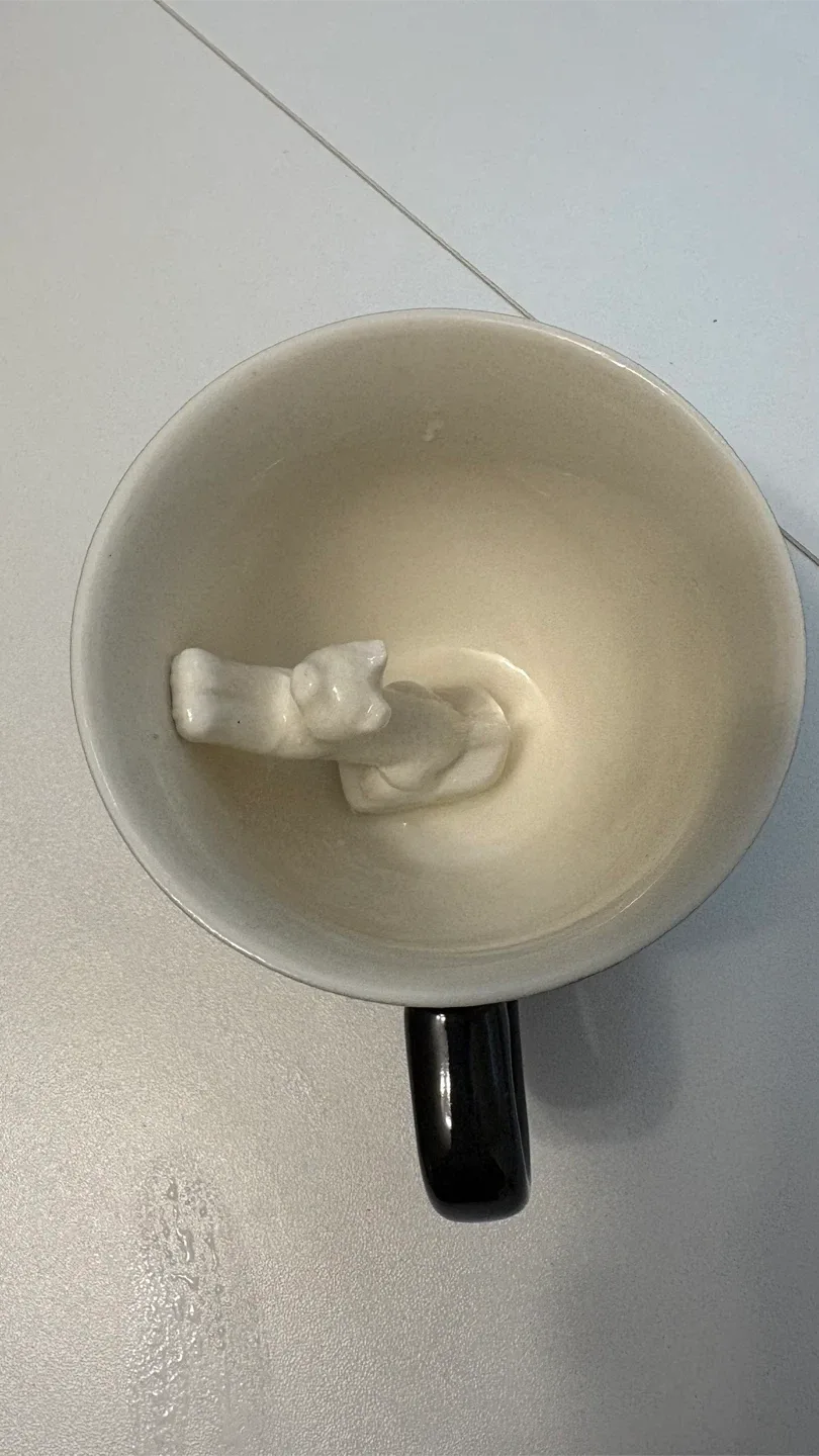 Creature Cups Black Mug with Cat thumbnail