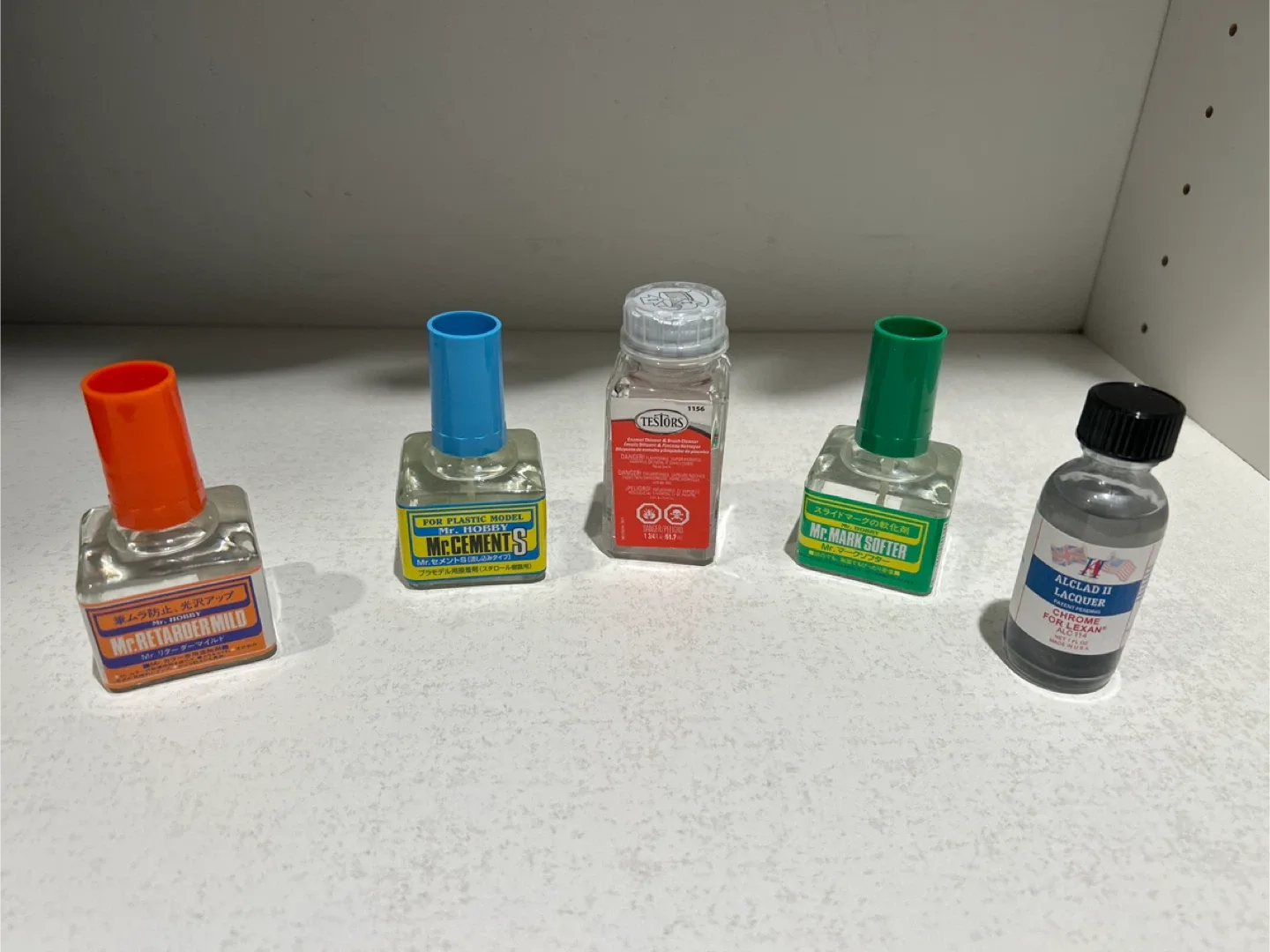 Mr. Hobby Model Cement & Lacquer Set