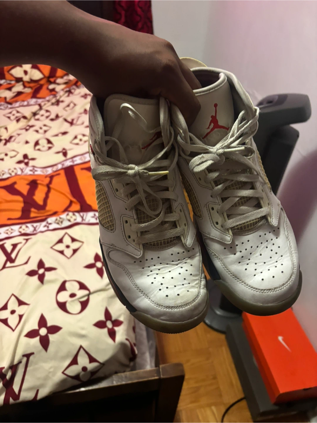 Jordan Mars 270 White/Red Shoes - photo 2