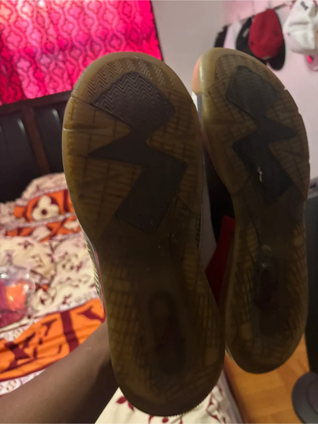 Jordan Mars 270 White/Red Shoes image indicator(3)