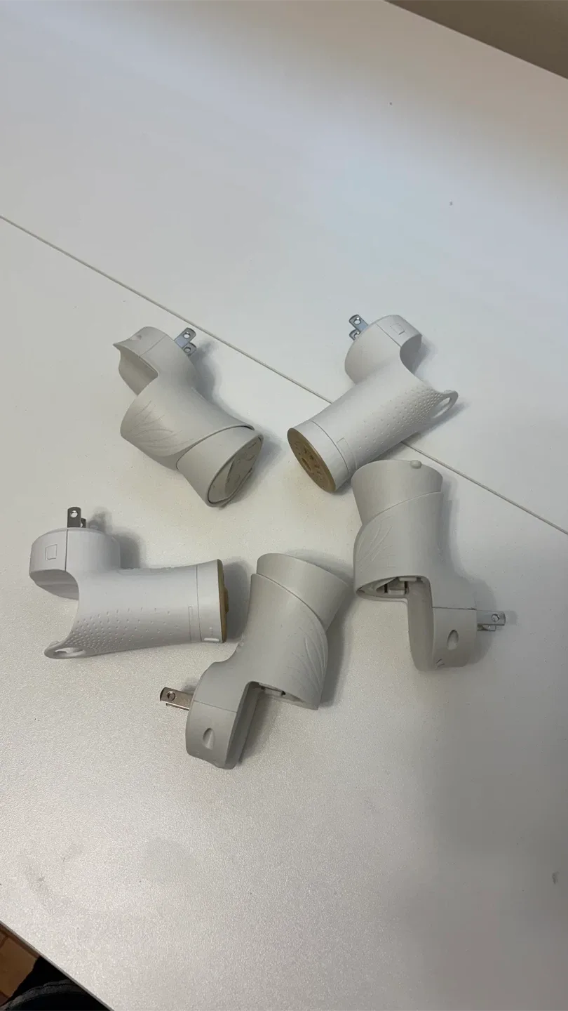 men’s box with different stuff image indicator(2)