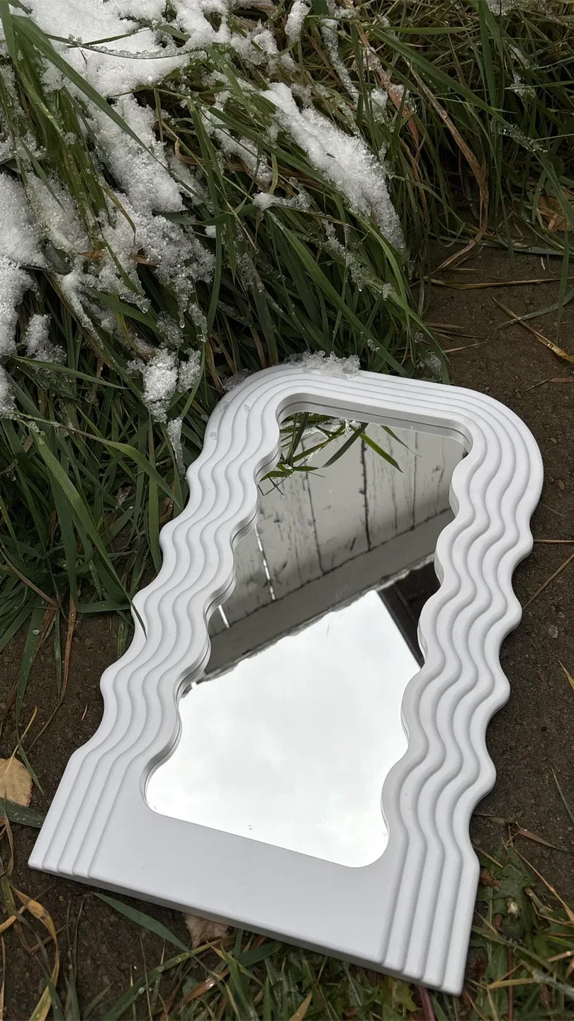 Wavy White Mirror thumbnail