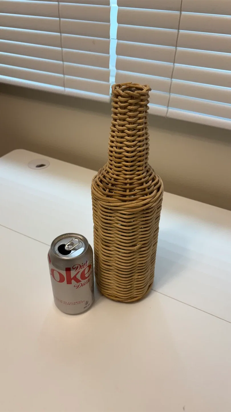 Wicker Bottle Vase thumbnail