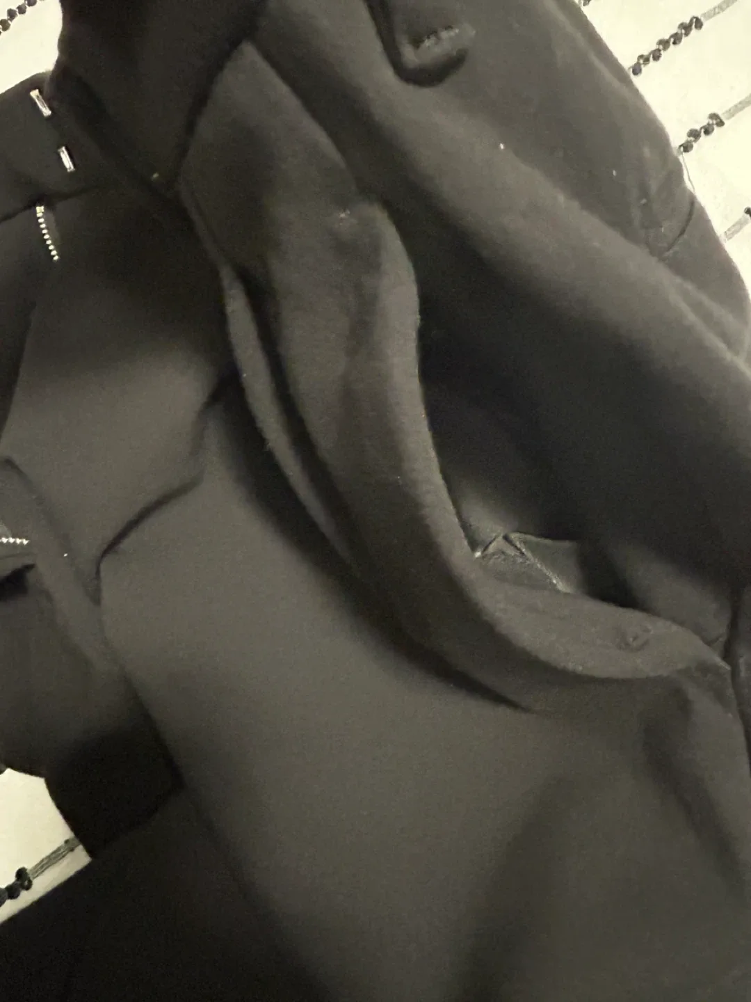 House of Harlow 1960 Black Pants - Size M image indicator(4)