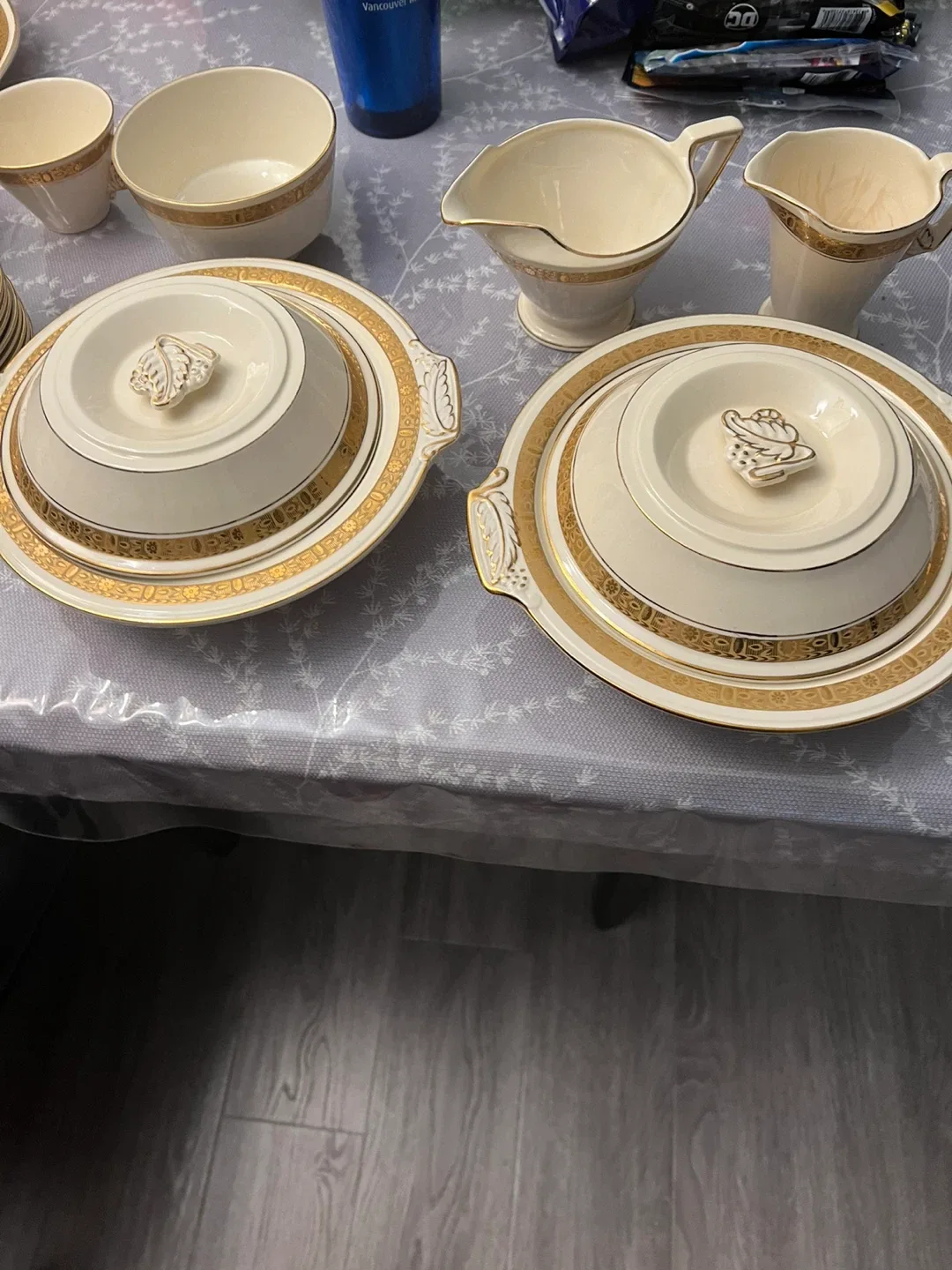 Burleigh Ware Dinnerware Set image indicator(5)