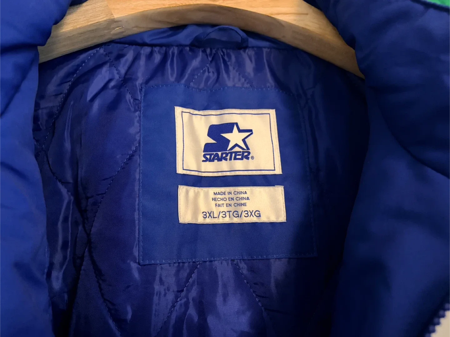 BNWT Authentic Starter Vancouver Canucks Jacket Stick Rink 3XL image indicator(5)