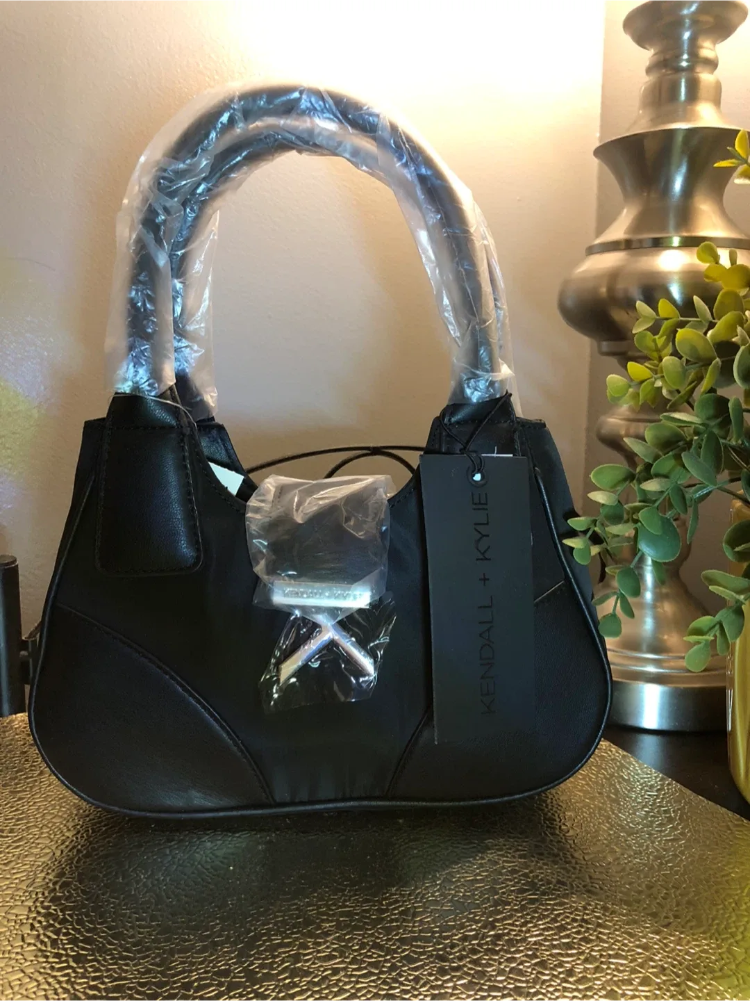 New KENDALL + KYLIE Black Handbag thumbnail