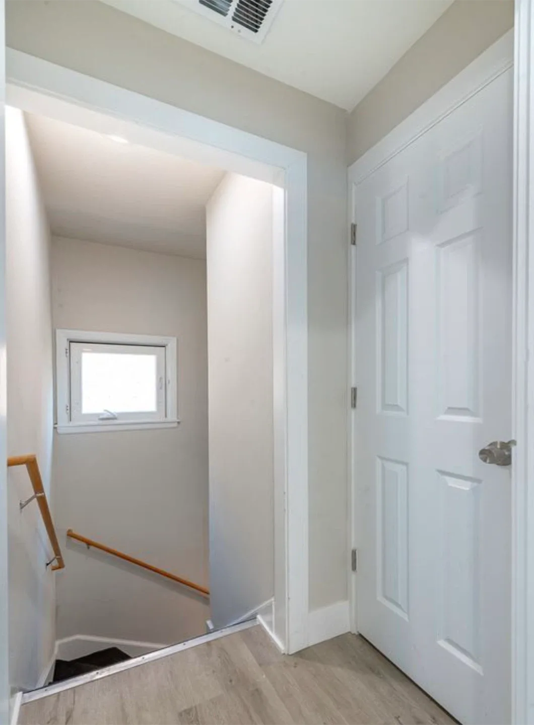 2 bed 1 bath apartment image indicator(2)