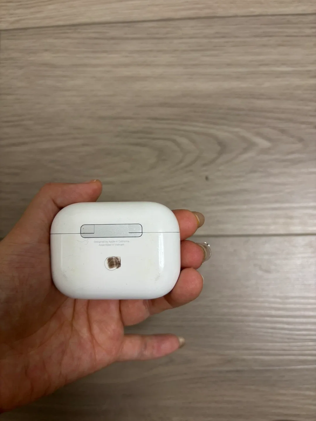 AirPods Pro 1 Gen (Model: A2084) image indicator(3)