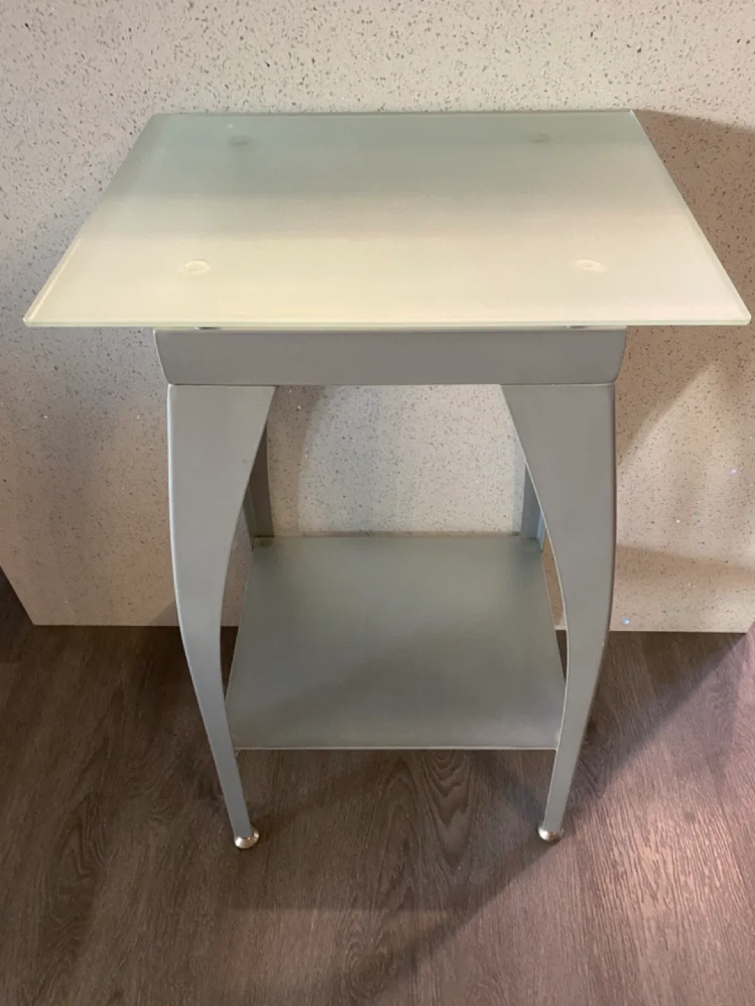 Glass Top Side Table image indicator(3)