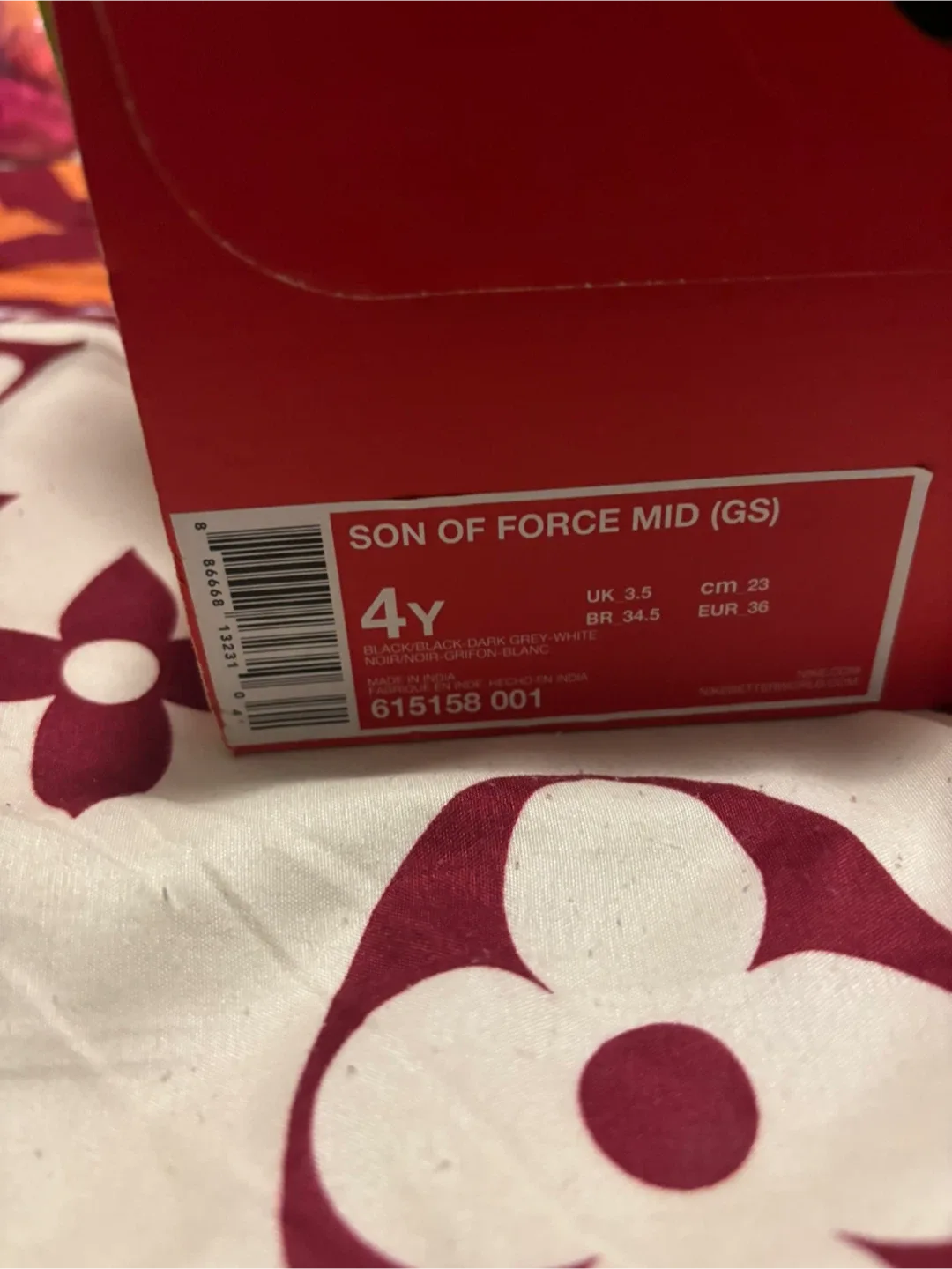 Nike Son of Force Mid (GS) - Size 4Y image indicator(3)