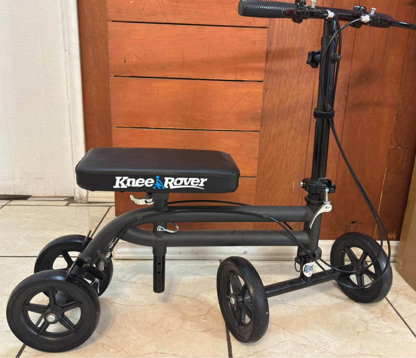 KneeRover Knee Walker - Black
