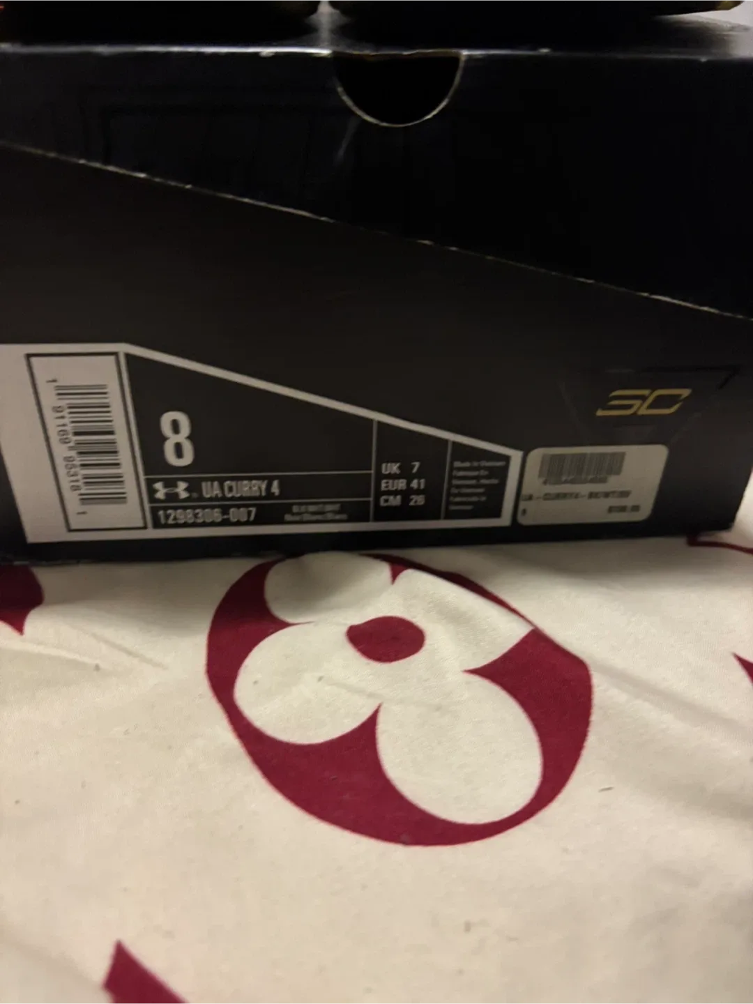 Under Armour Curry 4, Size 8 image indicator(3)