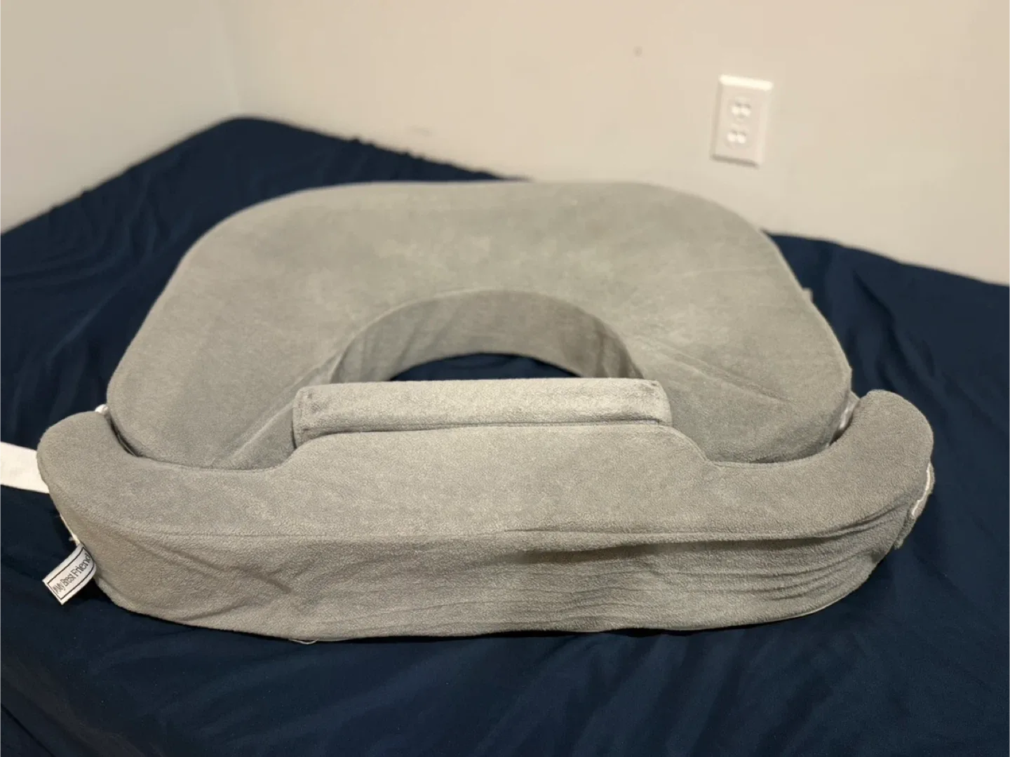 My Brest Friend Nursing Pillow - Grey image indicator(2)