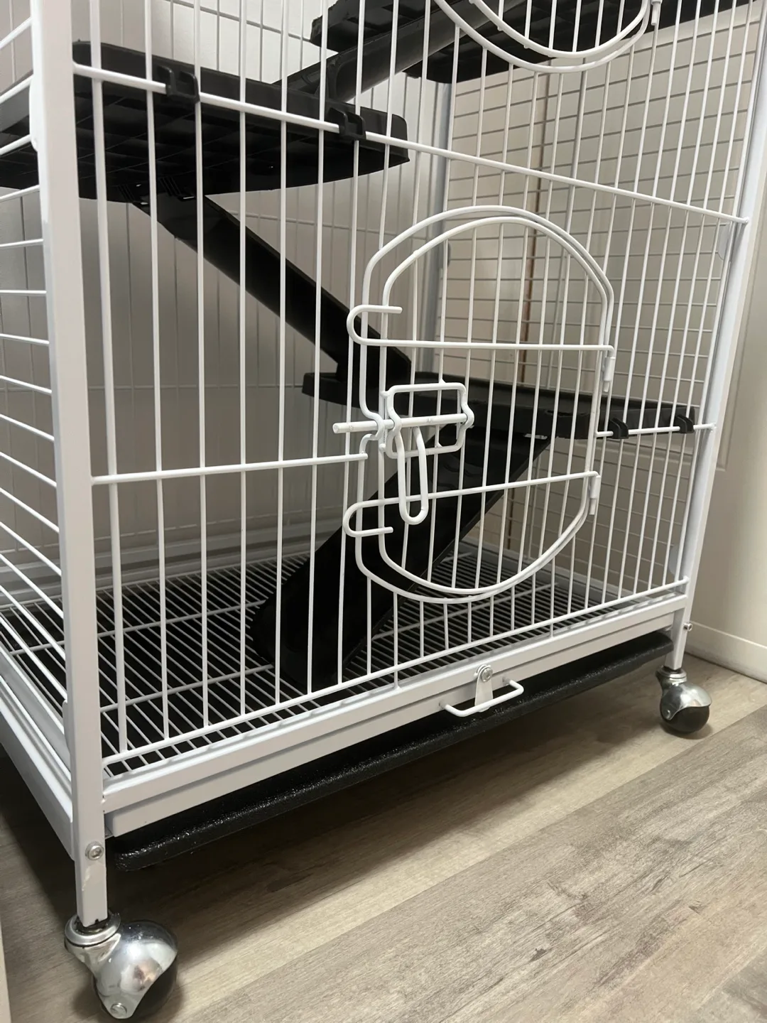 White Metal Small Animal Cage with Accessories image indicator(8)