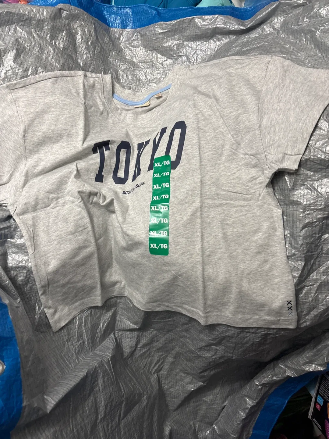 XL/TG Women's Tops Bundle - Various Styles thumbnail