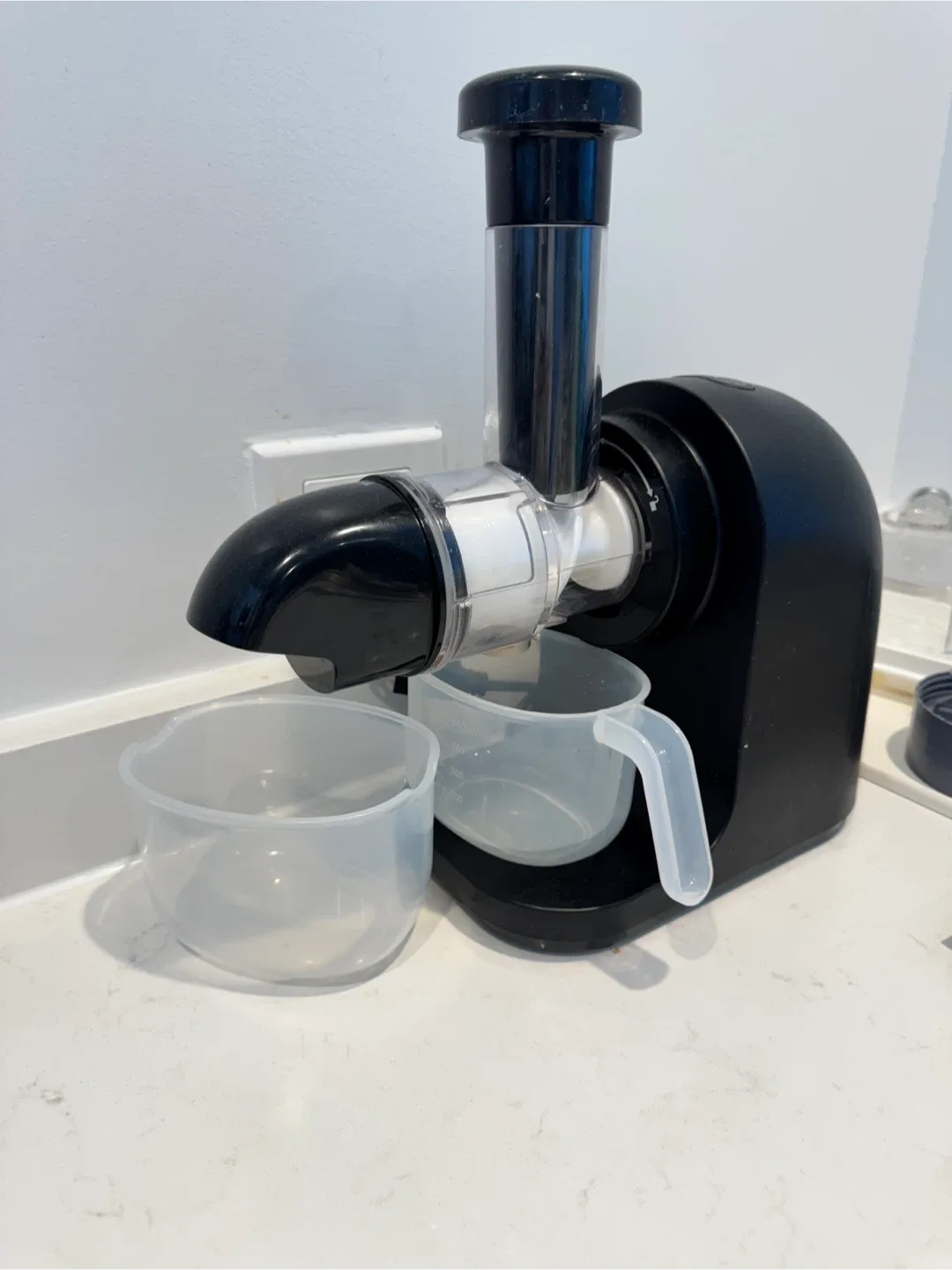 Joy Young Juicer and Ice Cream Maker