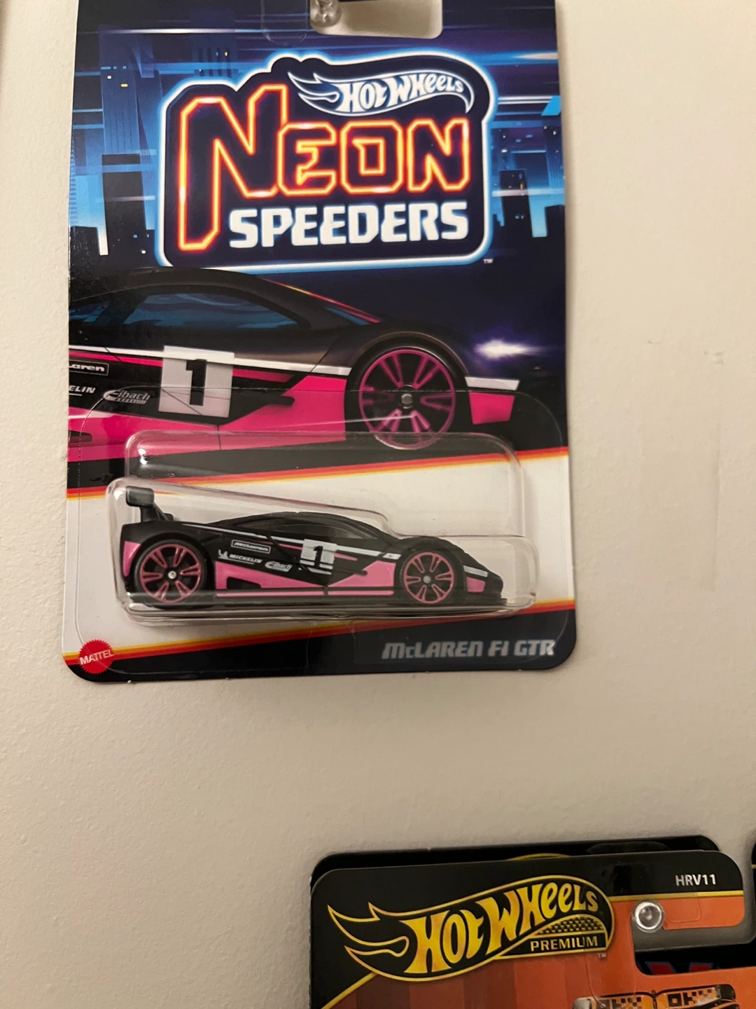 Hot Wheels Neon Speeders McLaren F1 GTR
