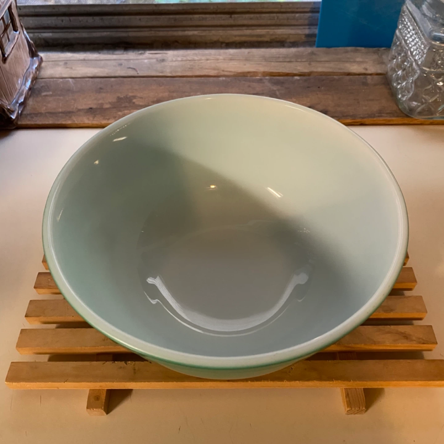 Vintage Pyrex Primary Green Mixing Bowl #403 - photo 3