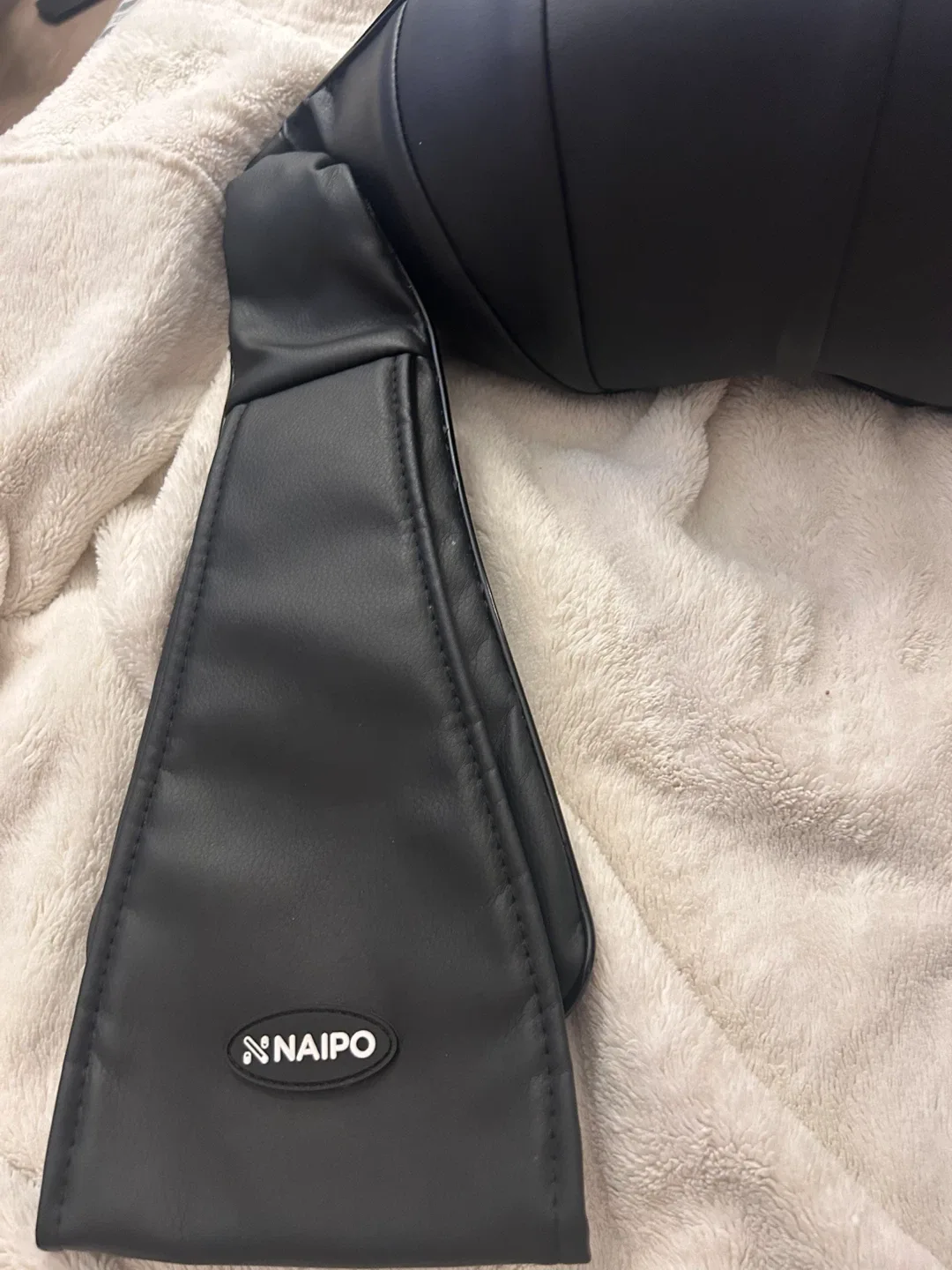 Naipo Shiatsu Back and Neck Massager image indicator(2)