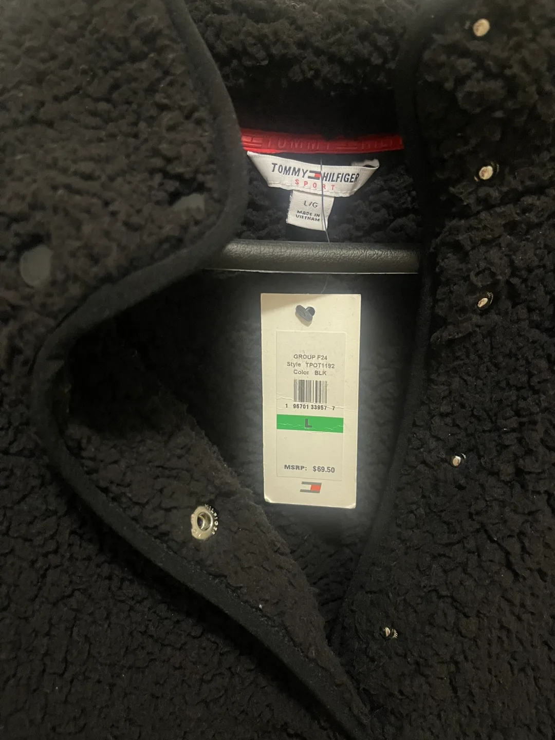 REDUCED -Tommy Hilfiger NEW Sport Black Sherpa Pullover - L image indicator(5)