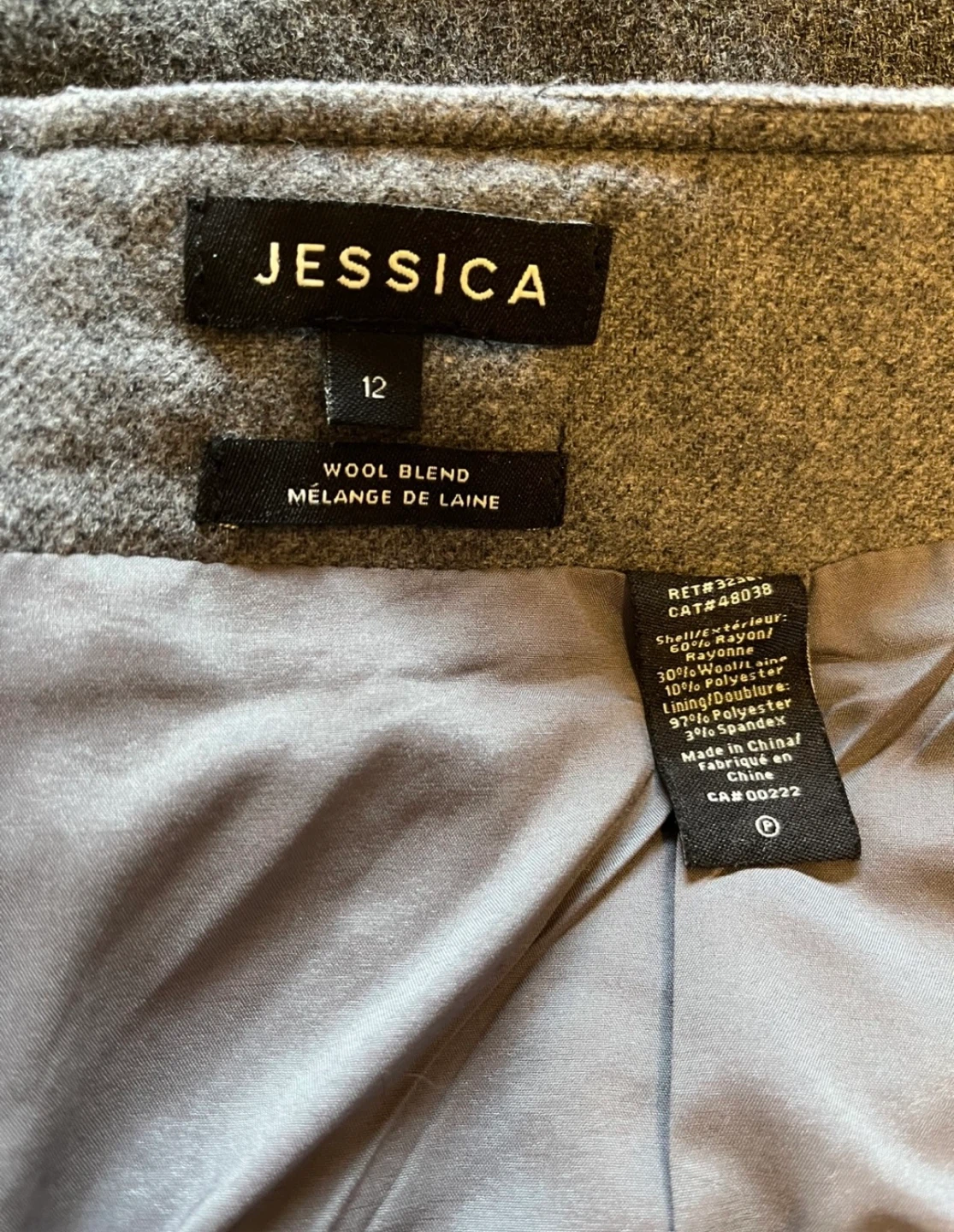 LADIES SKIRT (Size 12) & TOP (Size 14) - photo 5
