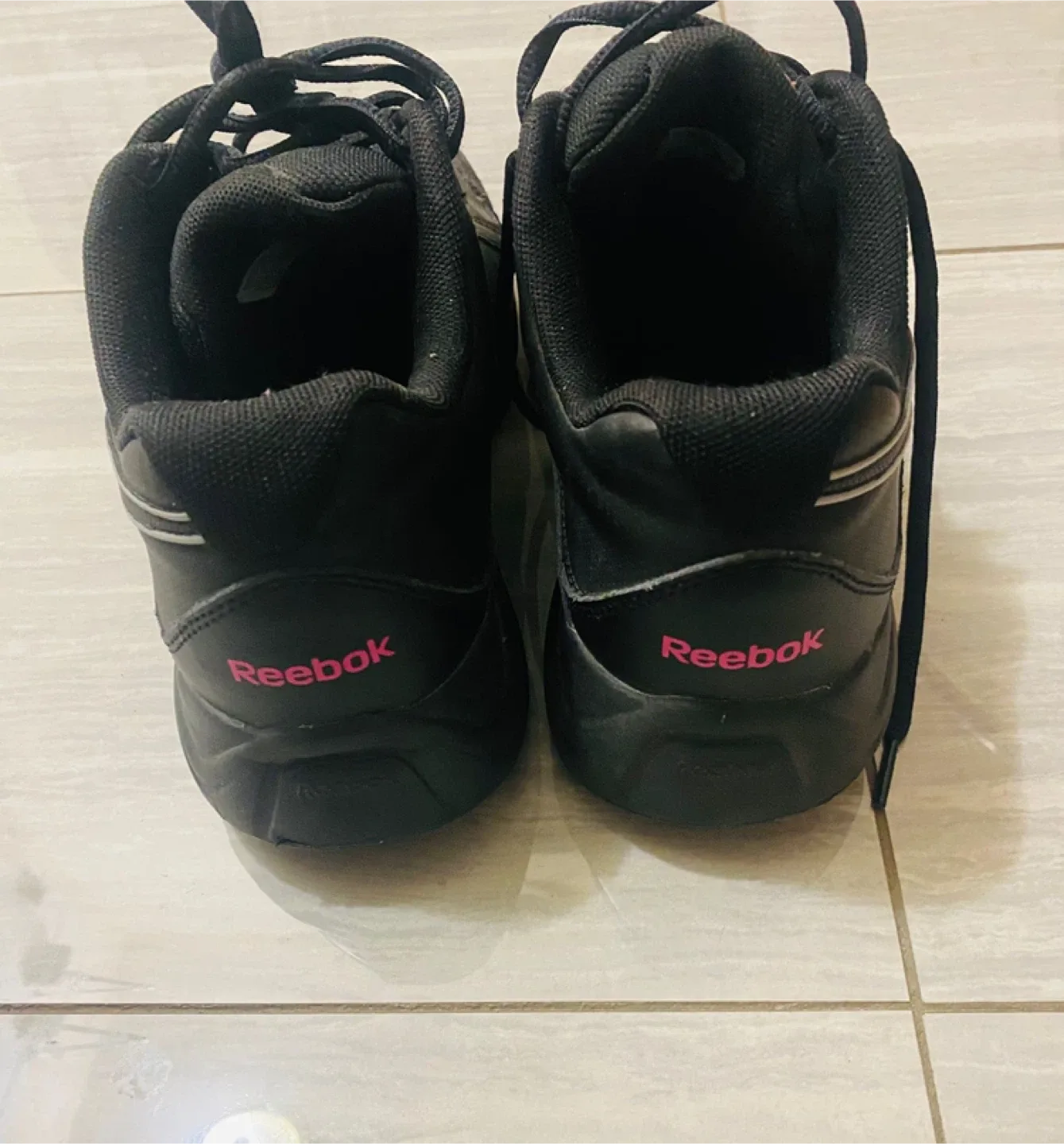 Reebok Black Sneakers - Women's Size 8.5 image indicator(3)
