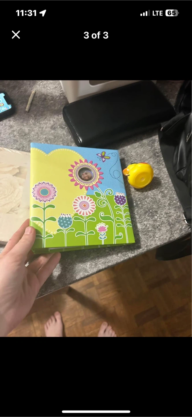 Photo Album with Floral Design - photo 2