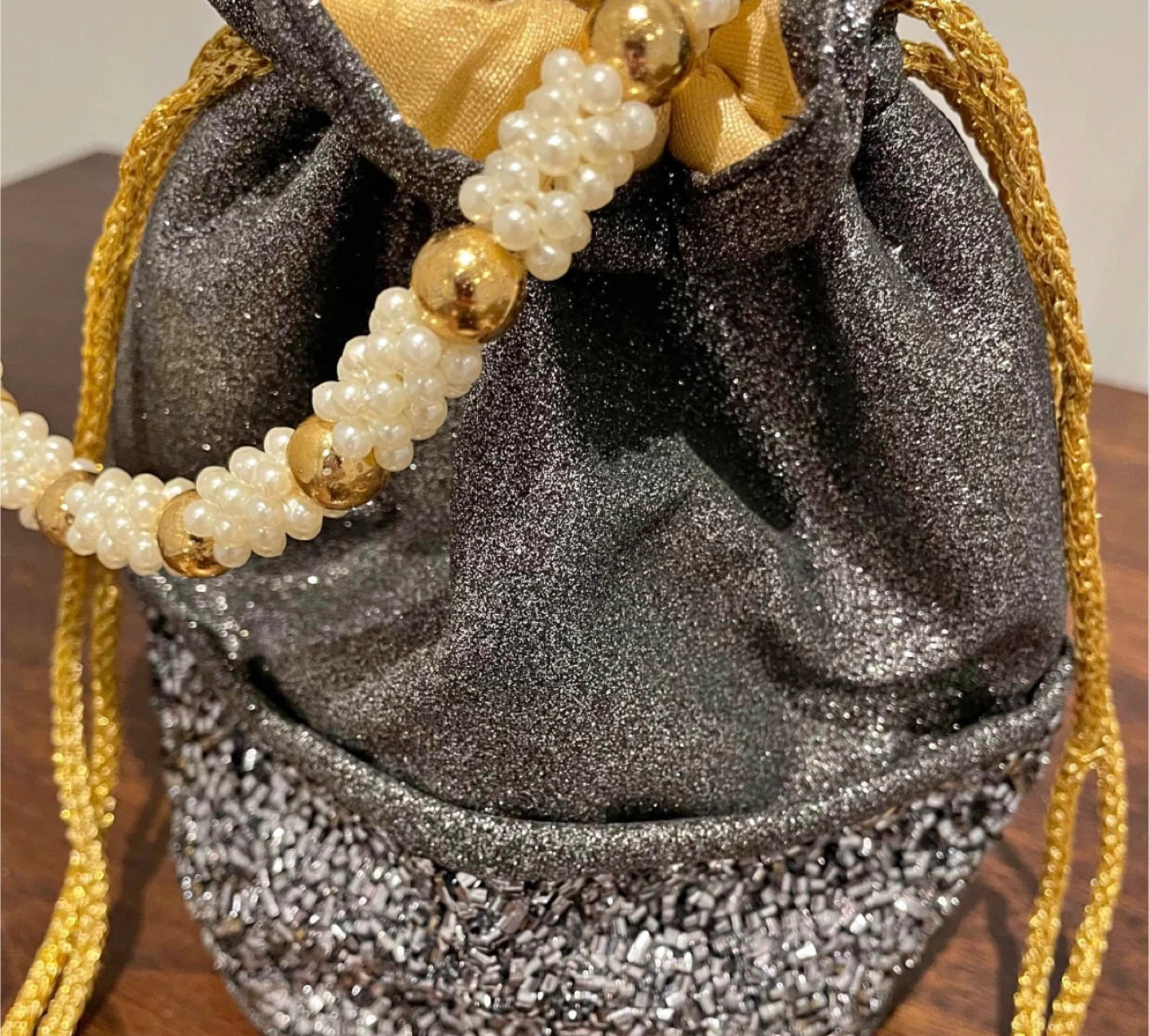 Silvery Clutch - photo 2