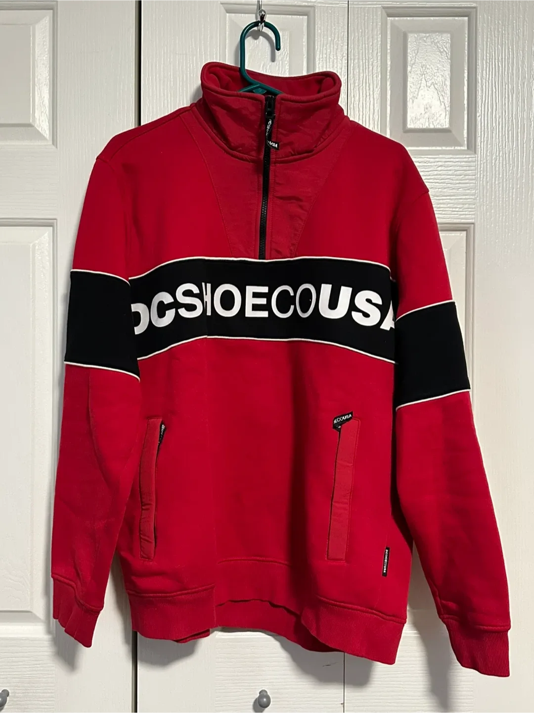 DC Shoes Red Pullover - Size L thumbnail