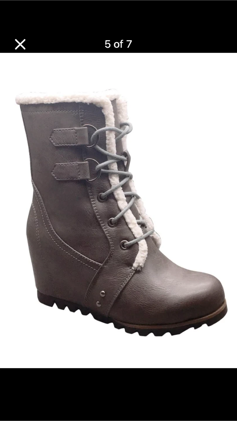 Time & Tru Wedge Booties - Size 8 - photo 2