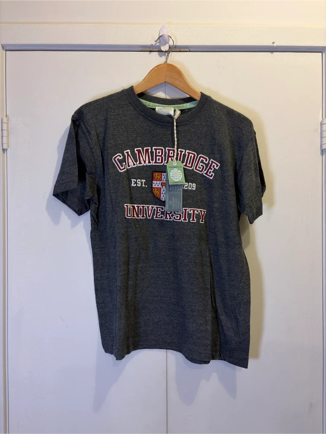 Official Cambridge University T-Shirt thumbnail