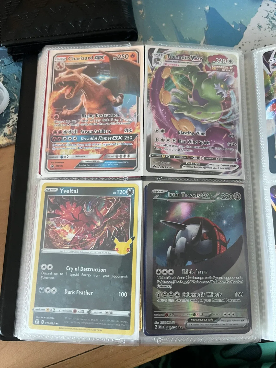 Pokémon Trading Cards image indicator(2)