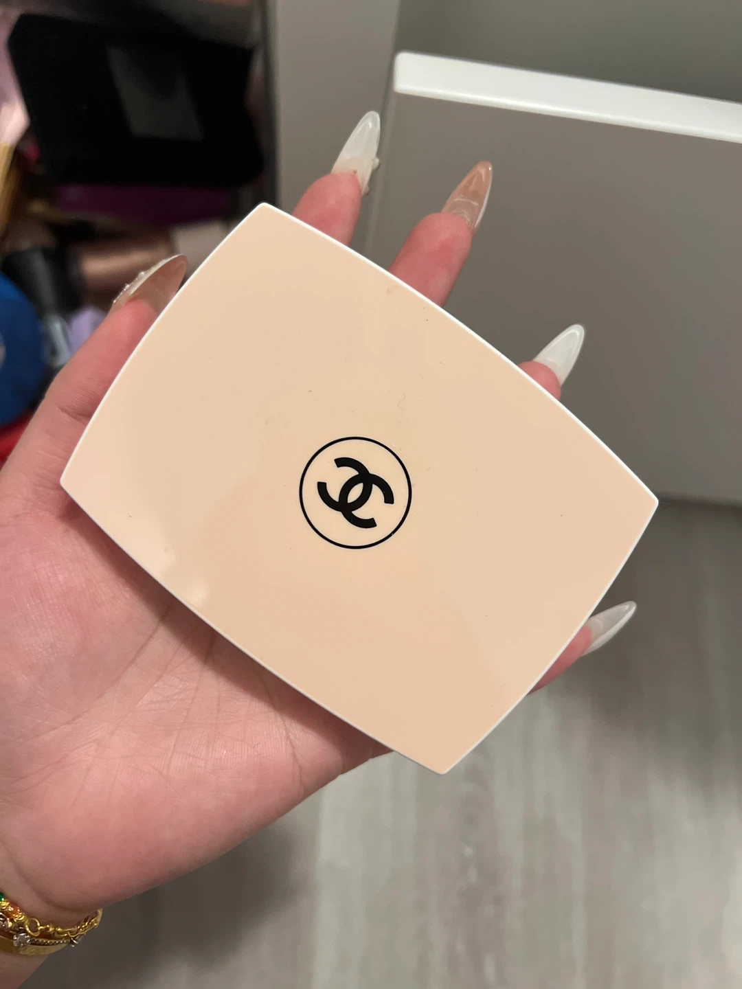 Chanel Le Blanc Brightening Compact Foundation B10