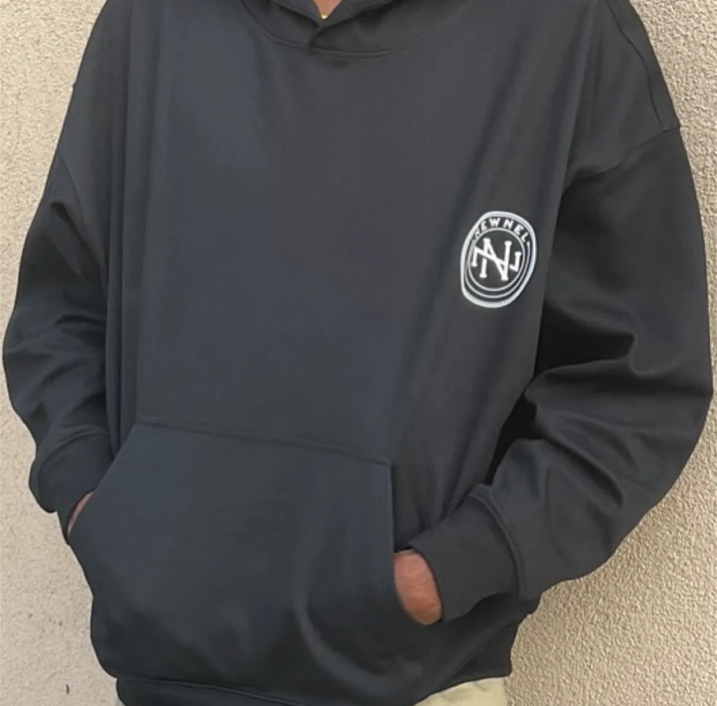 NEWNEL HOODIES image indicator(3)