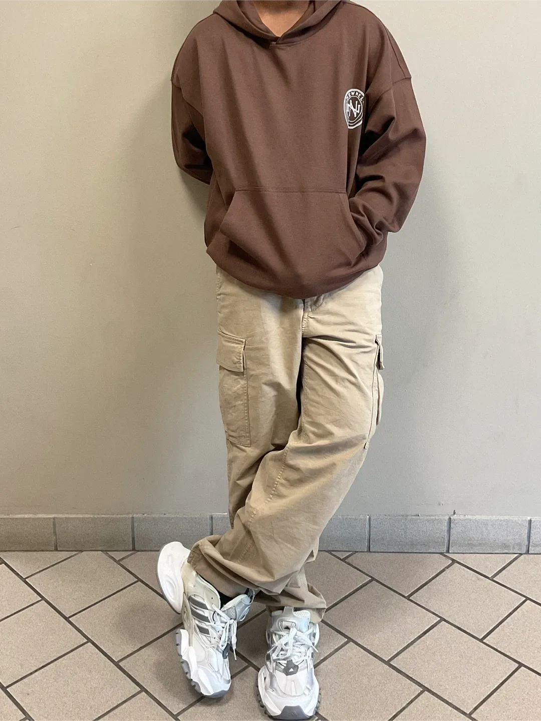 NEWNEL HOODIES image indicator(9)