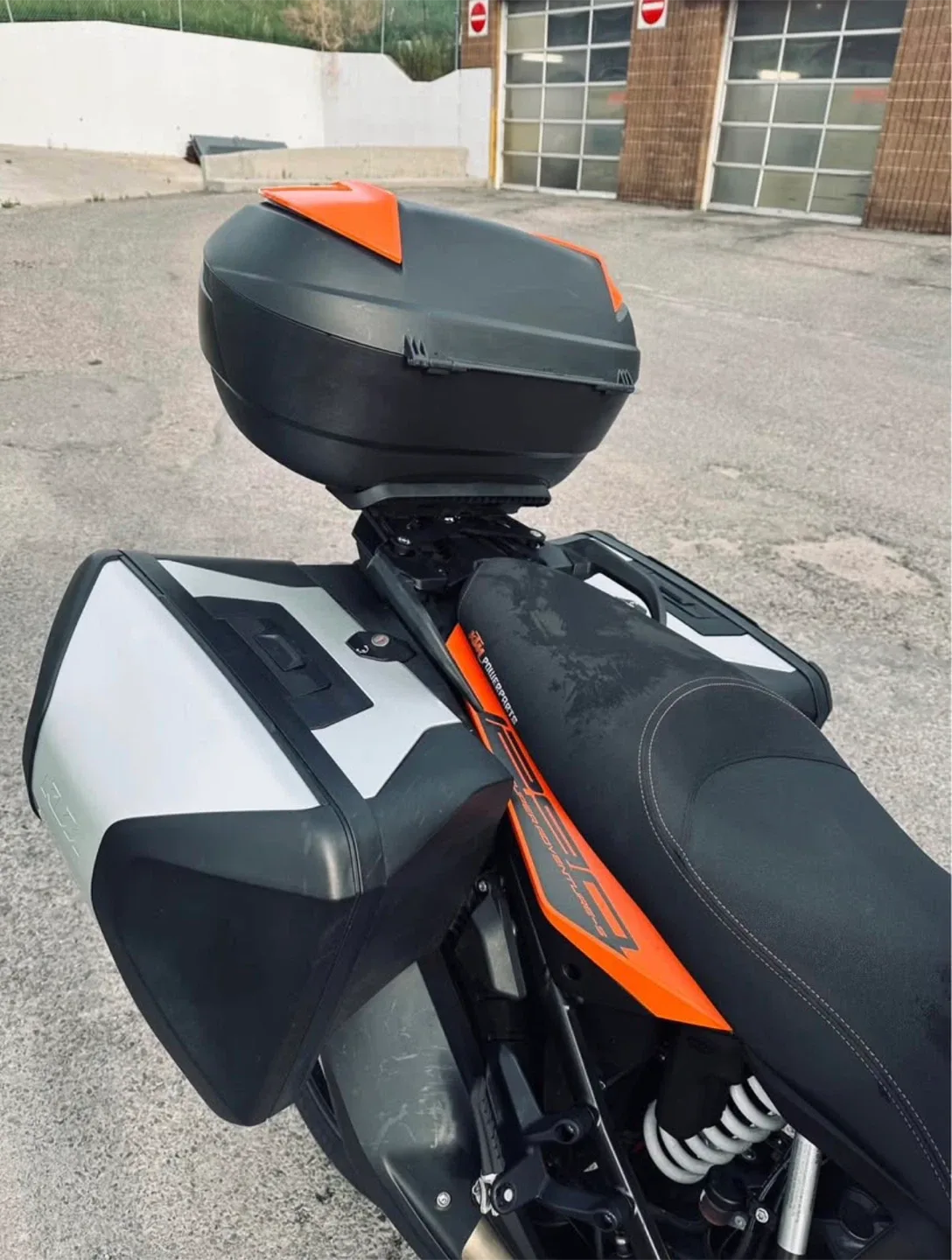 2019 KTM Super Adventure Motorcycle image indicator(6)